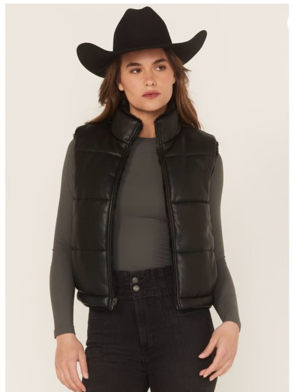 NWOT Ariat Echo Reversible Vest Faux Leather Faux Fur Medium Western Cowgirl